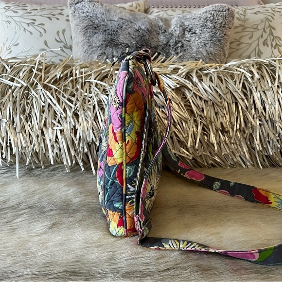 VERA BRADLEY Va Va Bloom 2012 Zip Hipster Crossbody Gray Pink Yellow Floral - Picture 10 of 17